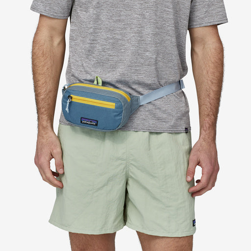 Patagonia Ultralight Black Hole Mini Hip Pack 1L